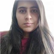 Profesora de química con experiencia en clases de niños y jóvenes